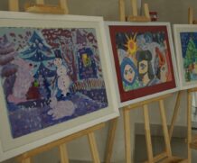 Выставка детских рисунков «Зимние сказки»